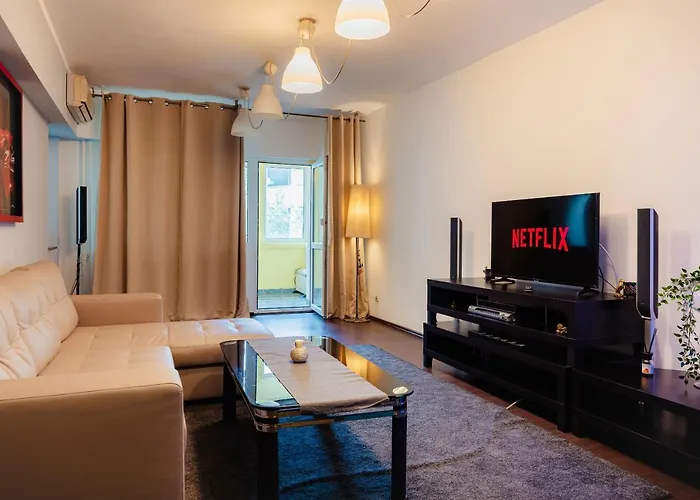 Comfy Apartment With Private Parking And Netflix Bucureşti